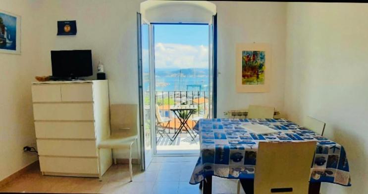 Appartamento Portovenere Con Vista Mare Porto Venere Exteriör bild